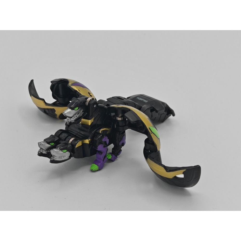 Bakugan Armored Alliance Black Darkus Aurelus Howlkor X Serpenteze Ultra B700